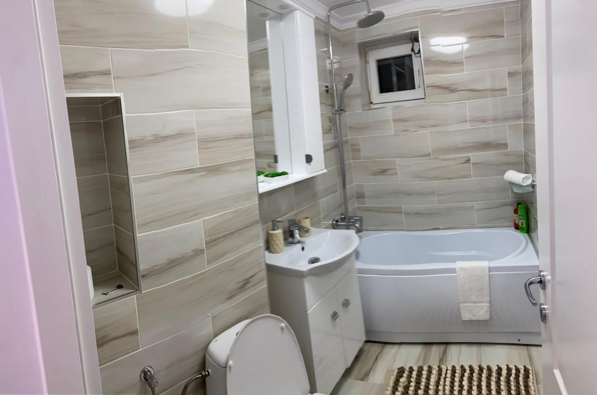 Apartament Areni Suczawa Zewnętrze zdjęcie